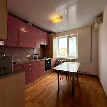 Продам 3ком квартиру 70кв м район Березинки