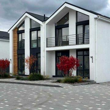 Продаж Дуплексу в новому котеджному містечку всього в 30 км від Києва