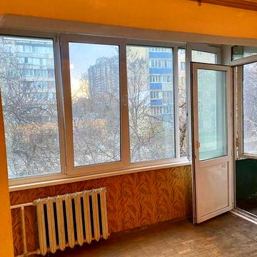 2 к. 62 кв.м. 2-й поверх квартира Половецька 7/13