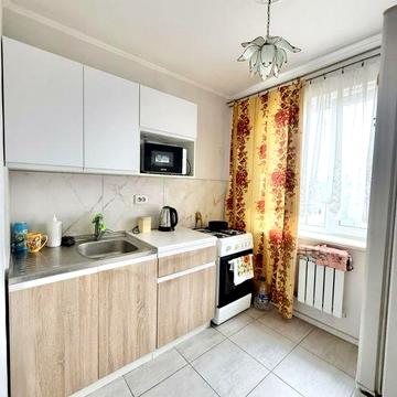 Продаж 2 кімнатної квартири вулиця Медової Печери (кут Пасічна)