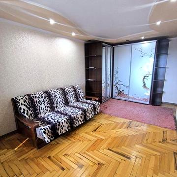 Семье 2 комн кв-ра ул.Сорочинская,  Хортицкий