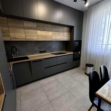 Срочно сдам квартиру в 36,51 Жемчужине, ул.Генуэзская. Аркадия.