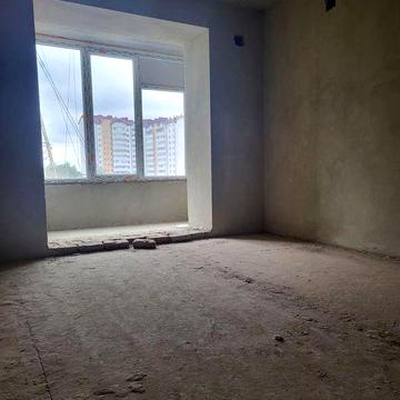 Продаж видової однокімнатної квартири з виглядом на річку