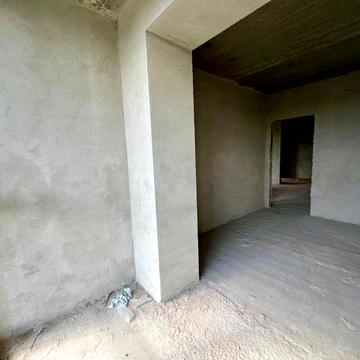 затишна 3х кімнатна квартира біля ПАРКУ