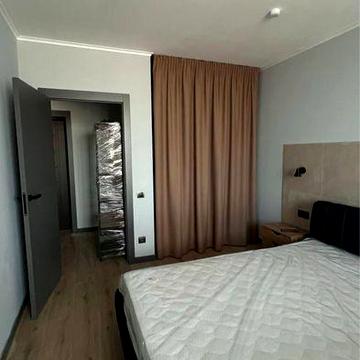 Здається Квартира з Свіжим ремонтом в Новому Будинку