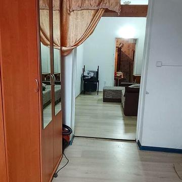 Продам 2 ком.в р-не пр.О.Поля