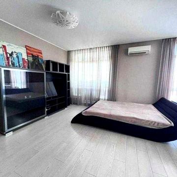 Оренда 1-кімнатної квартири в ЖК "Новопечерські липки" Верхогляда 3