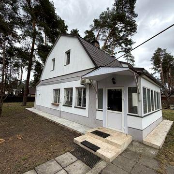 Оренда затишного будинка з великою територією, поруч з «Бістро Пекаря»