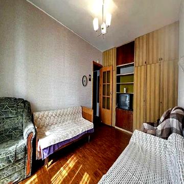 Продам 1 из. кв. Аэрокосмический пр. (404937)