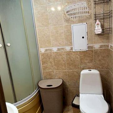 Оренда 2 к на Камʼянецькій