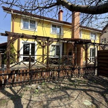 Дуплекс з гарним ремонтом 125 кв.м  на 3 сотках, бомбосховище Буча