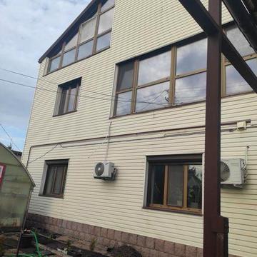 Продам дом 220м.кв АНД района. Плюс 20 кв.м гостевой с камином.м