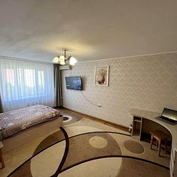 Сдам  свою квартиру , парк победы