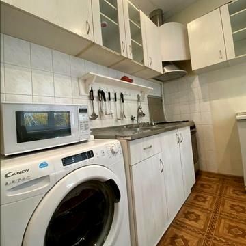 Берестейський просп. (Перемоги), 75/2