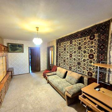 2-х кім квартира верхня Польова р-н Поліклініки 2 поверх