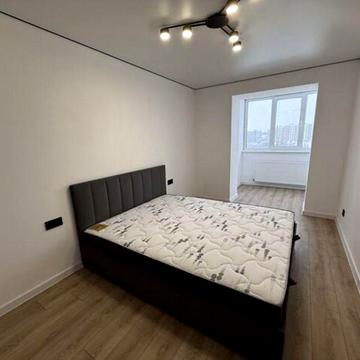 Продається 2-кімнатна квартира на вул. Іллєнка, район Північний