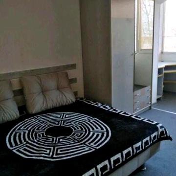 Довгострокова оренда 2к Квартира Наукова вулиця