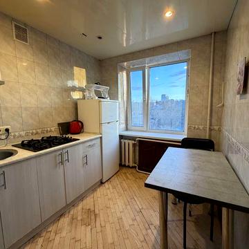 Сдам 2-ком квартиру цент ( ул. Староказацкая)