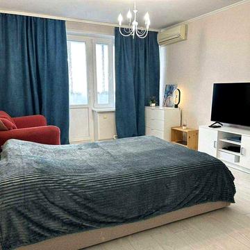 Оренда однокімнатної квартири по вул Театральна