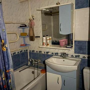 Вишневое ул Первомаская  однокомнатная квартира евроремонт36000уе т