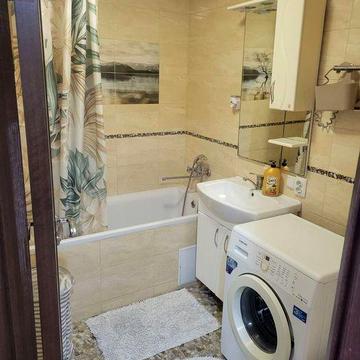 Здається 1кв на Замості новобудова 13000+