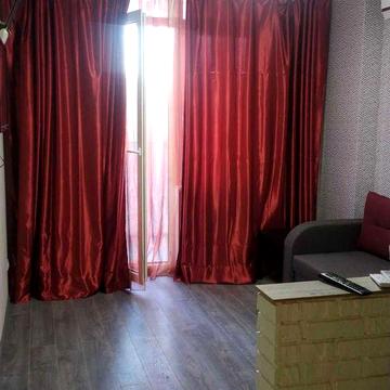 Сдам 1 ком. студию новый дом ЖК.Дмитриевский ул.Жабатинского 7500 грн