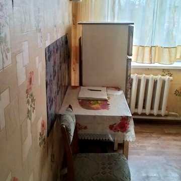 Продам однокімнатну 40м2  квартиру 18км від центру  Полтави