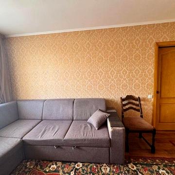 Оренда 2к квартири  на Половках.ПОСТІЙНЕ СВІТЛО. Без твари