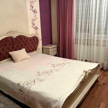 Сдам 2х комнатную квартиру на ул.Кедрина 52А