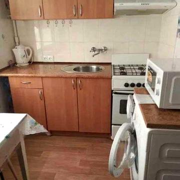 Продам 1 из. кв. ст.м.Спортивная ул.Молочная (404939)