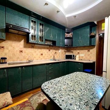 Бойлер та кондиціонери. Оренда трикімнатної квартири в Києві