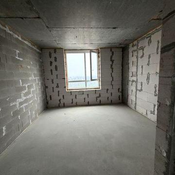 Центральний парк!Двокімнатна! Заселений дім!