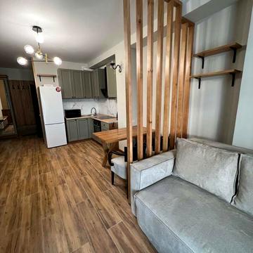 Анатолія Луценка вул., 23