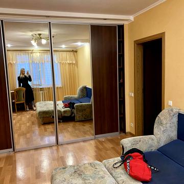 Драгоманова вул., 7