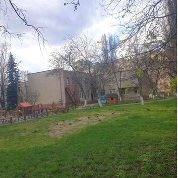 Двух комнатная квартира  на   Королева