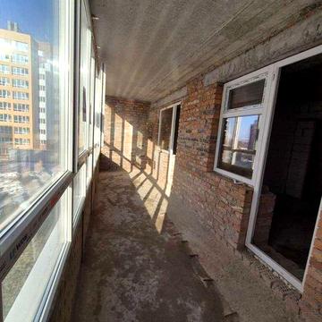 Продаж 3 кімнатної квартири. Виставка.
