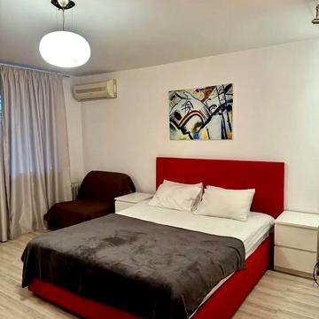 Володимирська вул., 76