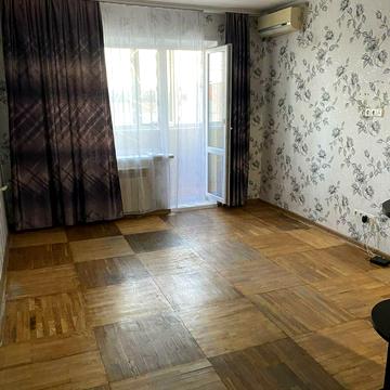 Сергія Синенка вул. (Кремлівська), 81