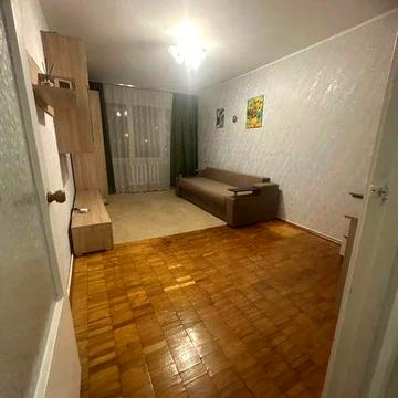 Оренда 1к, вул. О. Левицького 21, Деснянський район, метро Лісова