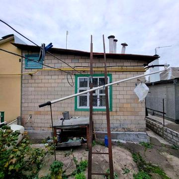 1/2 будинку, р-н школи олімпійського резерву, вул. Сагайдачного