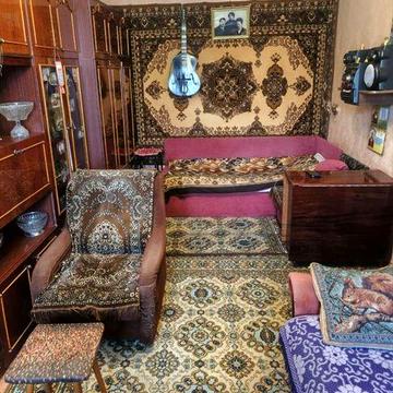 Продам 1 кімнатну квартиру в Нагірній частині .