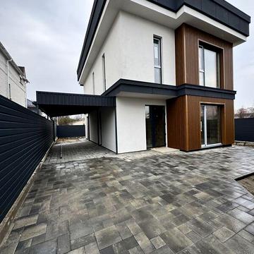 Продаж 4к Дім Микільська вулиця