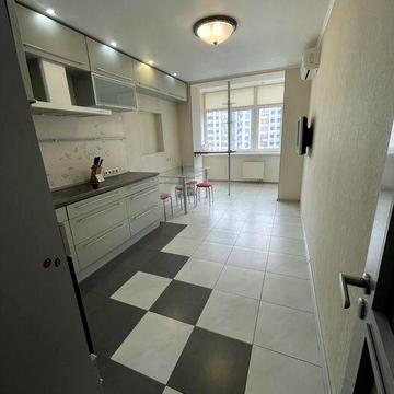 Продаж 2-х кімнатної Здановської 60а (Ломоносова) ЖК Ліко град