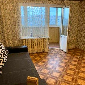 Квартира 4 комн. на Таирова, Ак. Королева  88м., 8 этаж