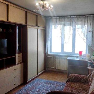 Продам 3-кімн. квартиру біля метро Деміївська, Голосіївський проспект 7. Без комісії