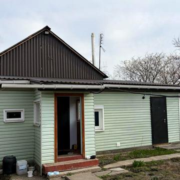 Продам полдома на Некрасовке , 8 сот , ремонт