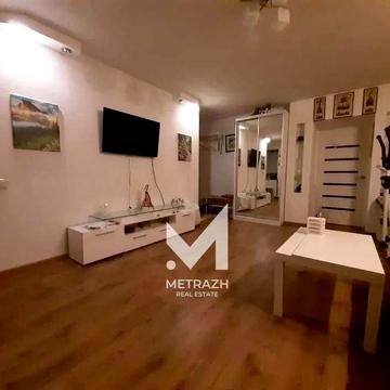 Продається 2-кімнатна квартира на Павловому Полі (89385)