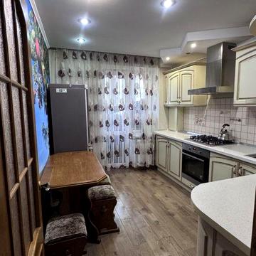 Продаю СВОЮ 1 - комнатную квартиру  г. Николаев р-н Сухого Фантана