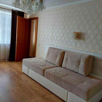 Здається 2-кімнатна квартира з ремонтом на Січеславській Набережній, р-н Поплавка