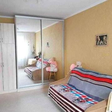 Героїв полку «Азов», 13, метро Оболонь 2 хвилини! Мінська